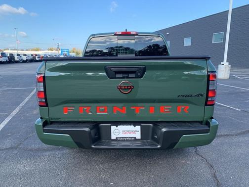 2024 Nissan Frontier PRO-4X