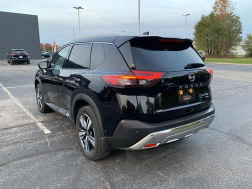 2023 Nissan Rogue Platinum