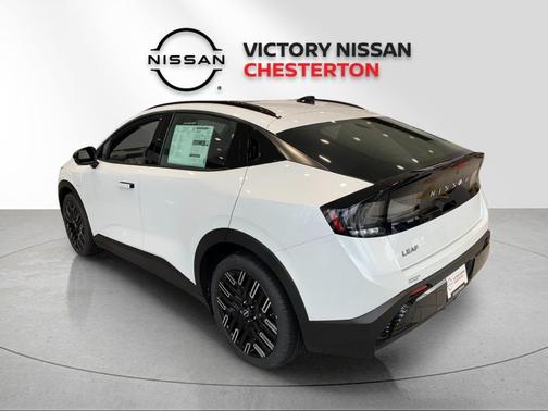 2026 Nissan Leaf PLATINUM+