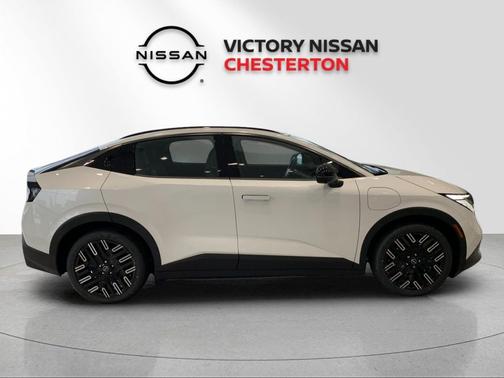 2026 Nissan Leaf PLATINUM+