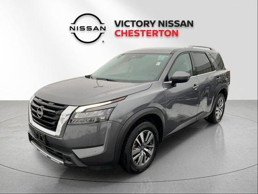 2025 Nissan Pathfinder SL 4WD