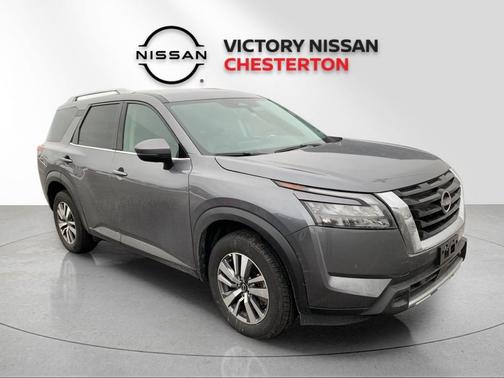 2025 Nissan Pathfinder SL 4WD