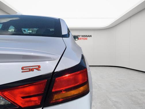 2023 Nissan Altima SR FWD