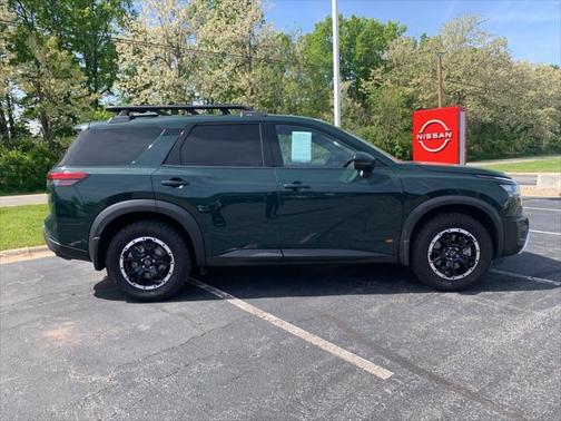2024 Nissan Pathfinder Rock Creek 4WD