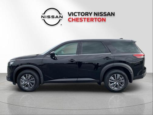 2025 Nissan Pathfinder S 4WD