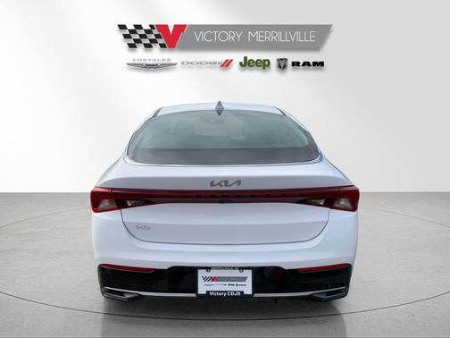 Glacial White Pearl 2024 Kia K5 LXS