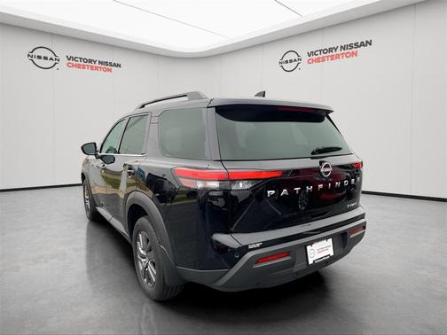 2024 Nissan Pathfinder SV 4WD