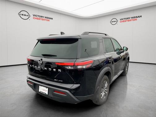 2024 Nissan Pathfinder SV 4WD