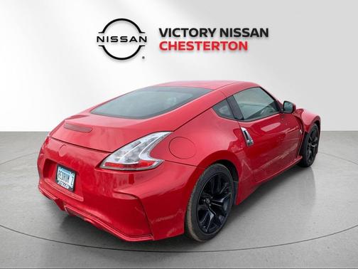 Red 2015 Nissan 370Z Base