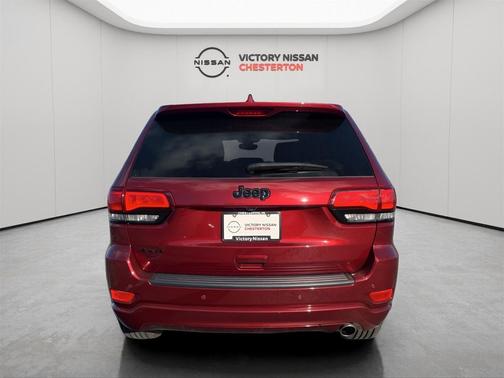 2022 Jeep Grand Cherokee Laredo