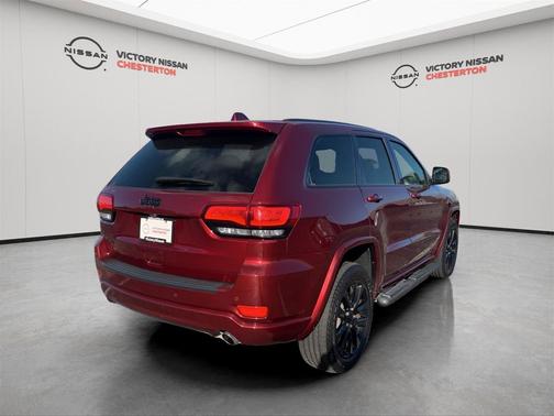 2022 Jeep Grand Cherokee Laredo
