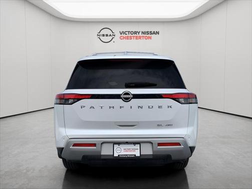 2025 Nissan Pathfinder SL 4WD