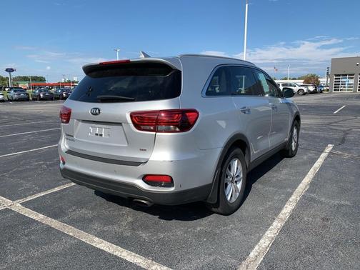 2019 Kia Sorento LX
