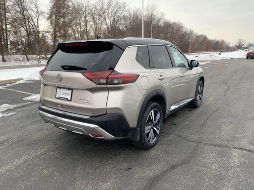 2023 Nissan Rogue Platinum