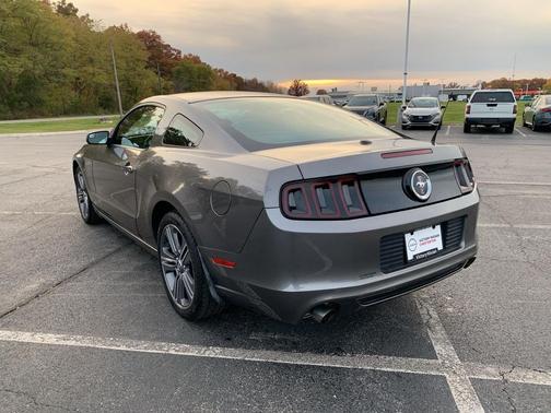 2014 Ford Mustang V6 Premium
