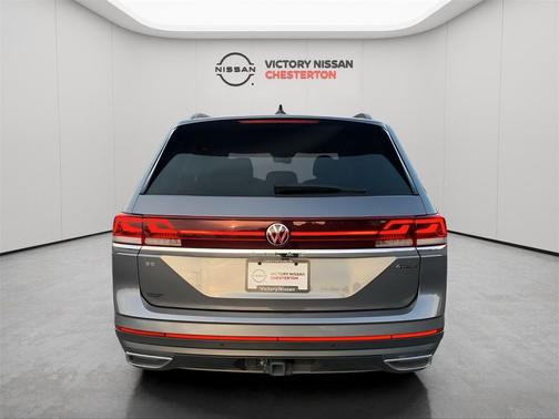 2025 Volkswagen Atlas 2.0T SE w/Technology 4MOTION