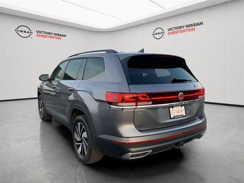 2025 Volkswagen Atlas 2.0T SE w/Technology 4MOTION
