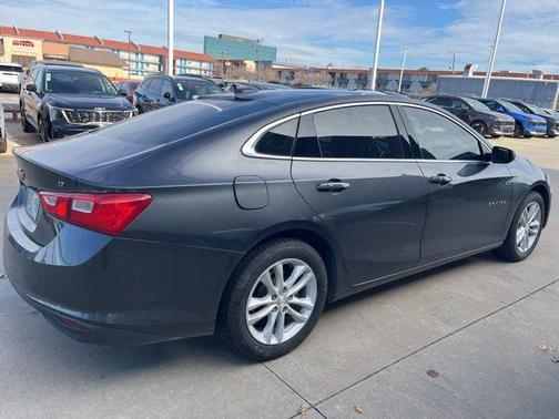 2016 Chevrolet Malibu 1LT