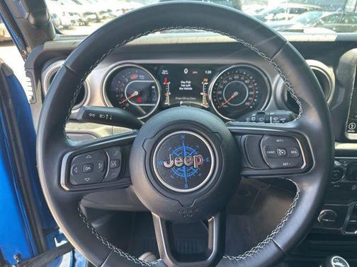 Hydro Blue Pearlcoat 2021 Jeep Wrangler Unlimited Unlimited 80th Anniversary