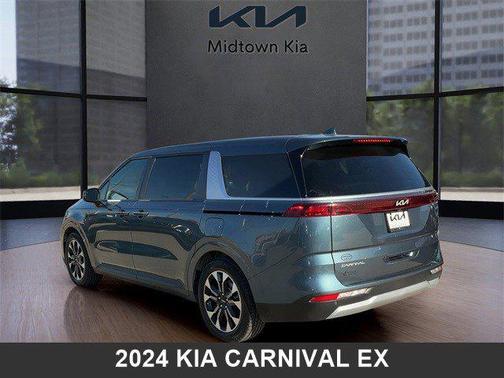 2024 Kia Carnival EX