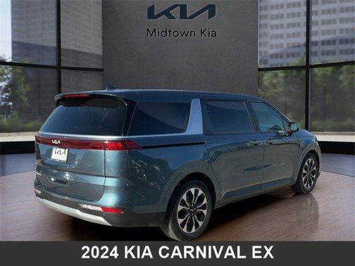 2024 Kia Carnival EX
