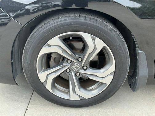2017 Honda Accord EX