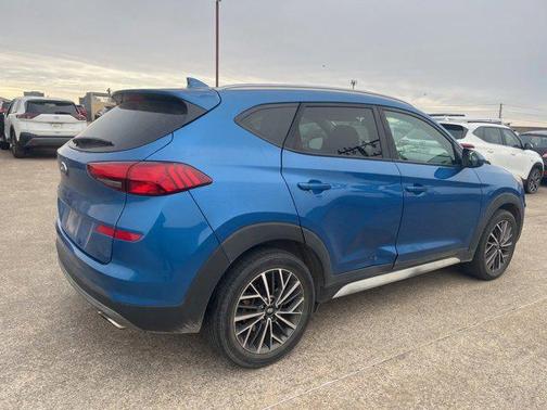 2019 Hyundai TUCSON SE