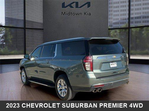 2023 Chevrolet Suburban Premier