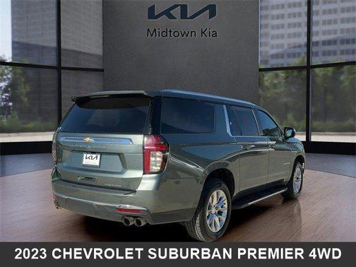 2023 Chevrolet Suburban Premier