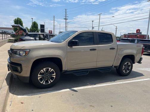 Sand Dune Metallic 2021 Chevrolet Colorado Z71