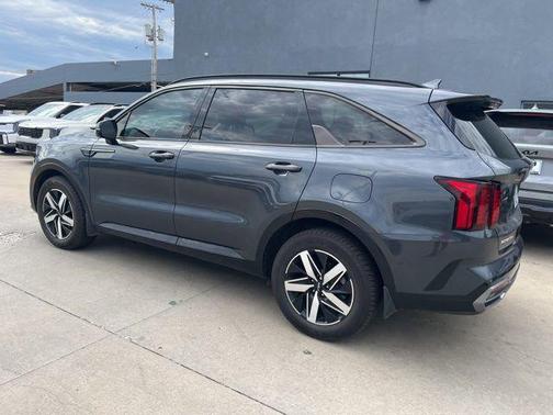 Gravity Grey 2023 Kia Sorento S