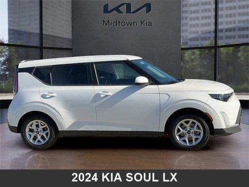 2024 Kia Soul LX