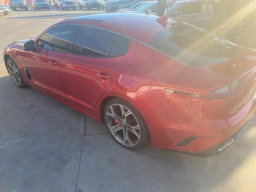 2021 Kia Stinger GT2