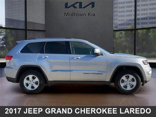 2017 Jeep Grand Cherokee Laredo