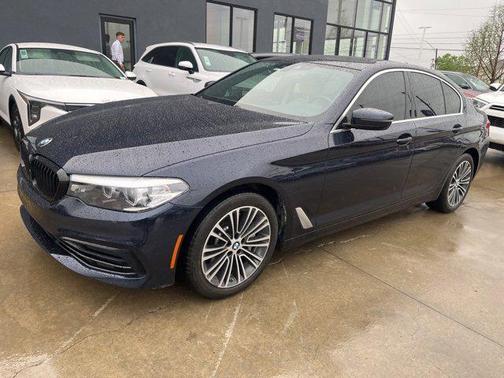 2020 BMW 530 530i
