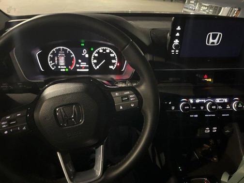 2023 Honda Pilot Touring 8-Passenger