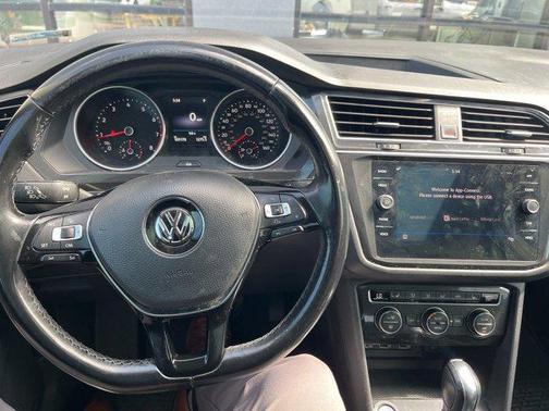 2018 Volkswagen Tiguan 2.0T SE
