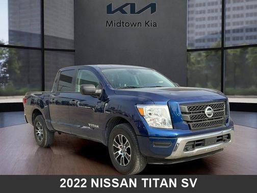 2022 Nissan Titan SV