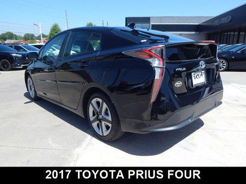 2017 Toyota Prius Four