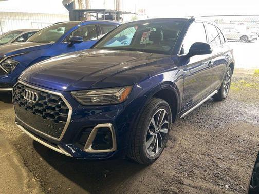 2024 Audi Q5 45 S line Premium Plus