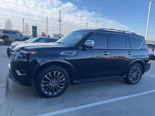 2023 Nissan Armada Platinum