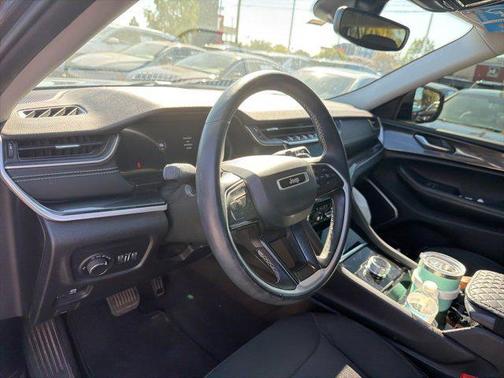 2021 Jeep Grand Cherokee L Laredo