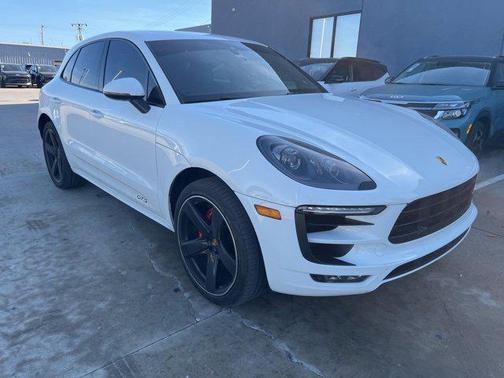 2017 Porsche Macan GTS