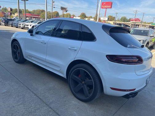 2017 Porsche Macan GTS