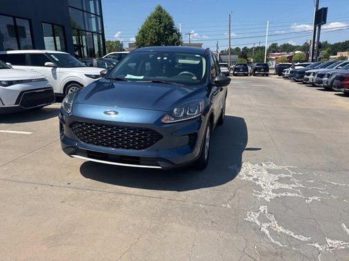 2020 Ford Escape S