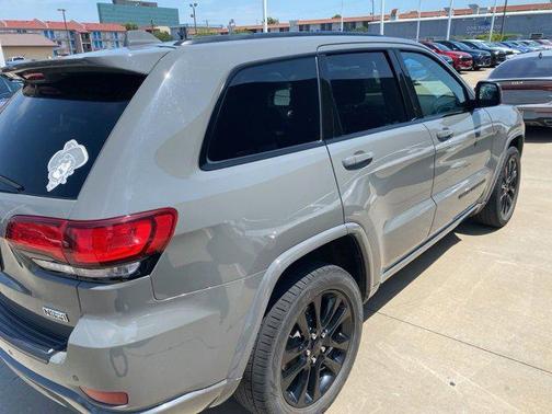 2019 Jeep Grand Cherokee Altitude