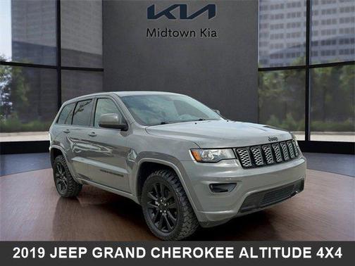 2019 Jeep Grand Cherokee Altitude