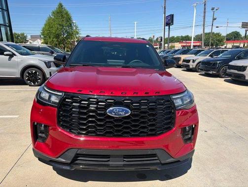 RAPID RED MET TINTED CC 2025 Ford Explorer ST-Line