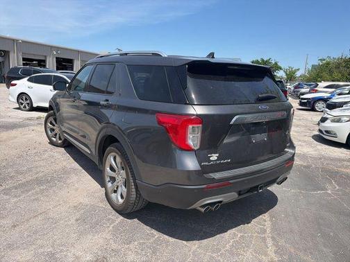 MAGNETIC METALLIC 2020 Ford Explorer Platinum