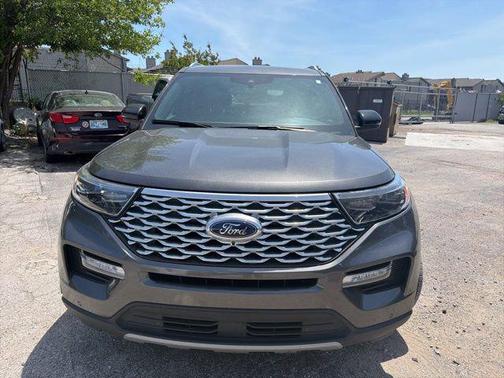 MAGNETIC METALLIC 2020 Ford Explorer Platinum